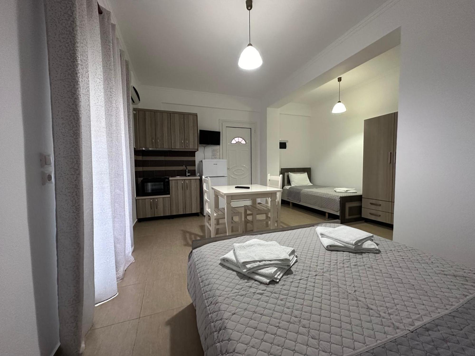 Vila Melina Himare Exterior photo